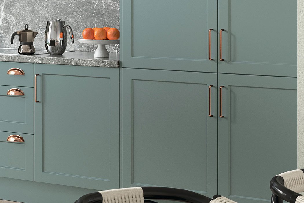 Woking-beaded-plain-shaker-base-units-in-Fjord.-Close-up